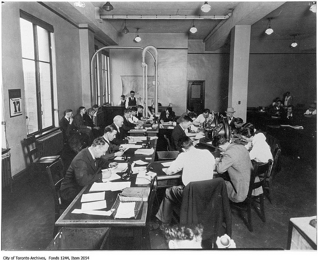 Toronto Star newsroom, 1930